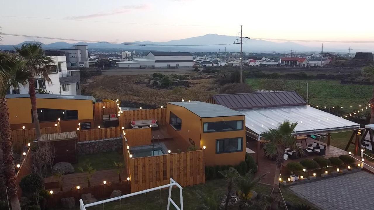Morning Beach Pension Jeju Extérieur photo