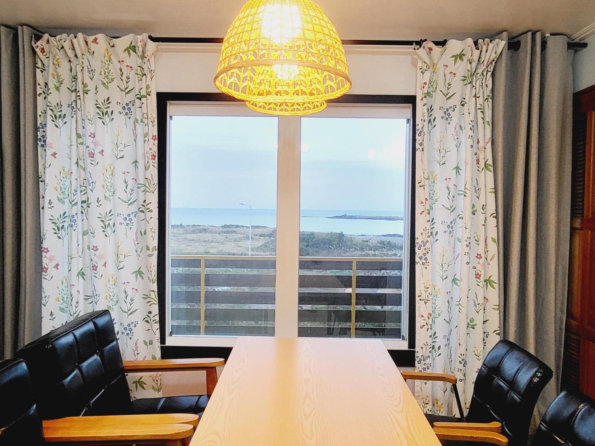 Morning Beach Pension Jeju Extérieur photo